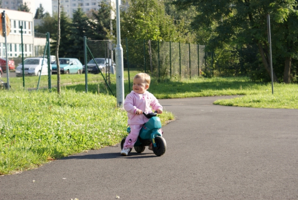 Ameluška na motorce